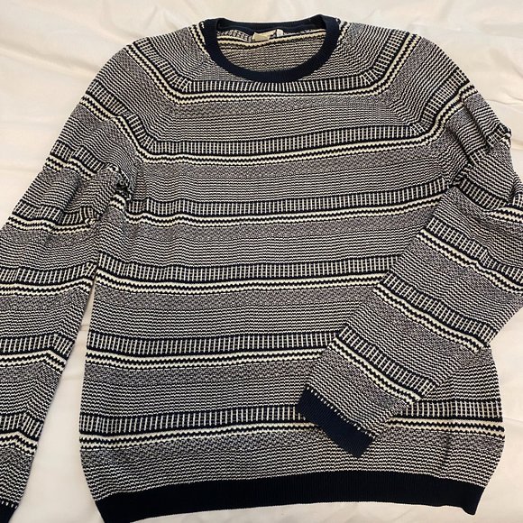 Knit sweater - Picture 1 of 1